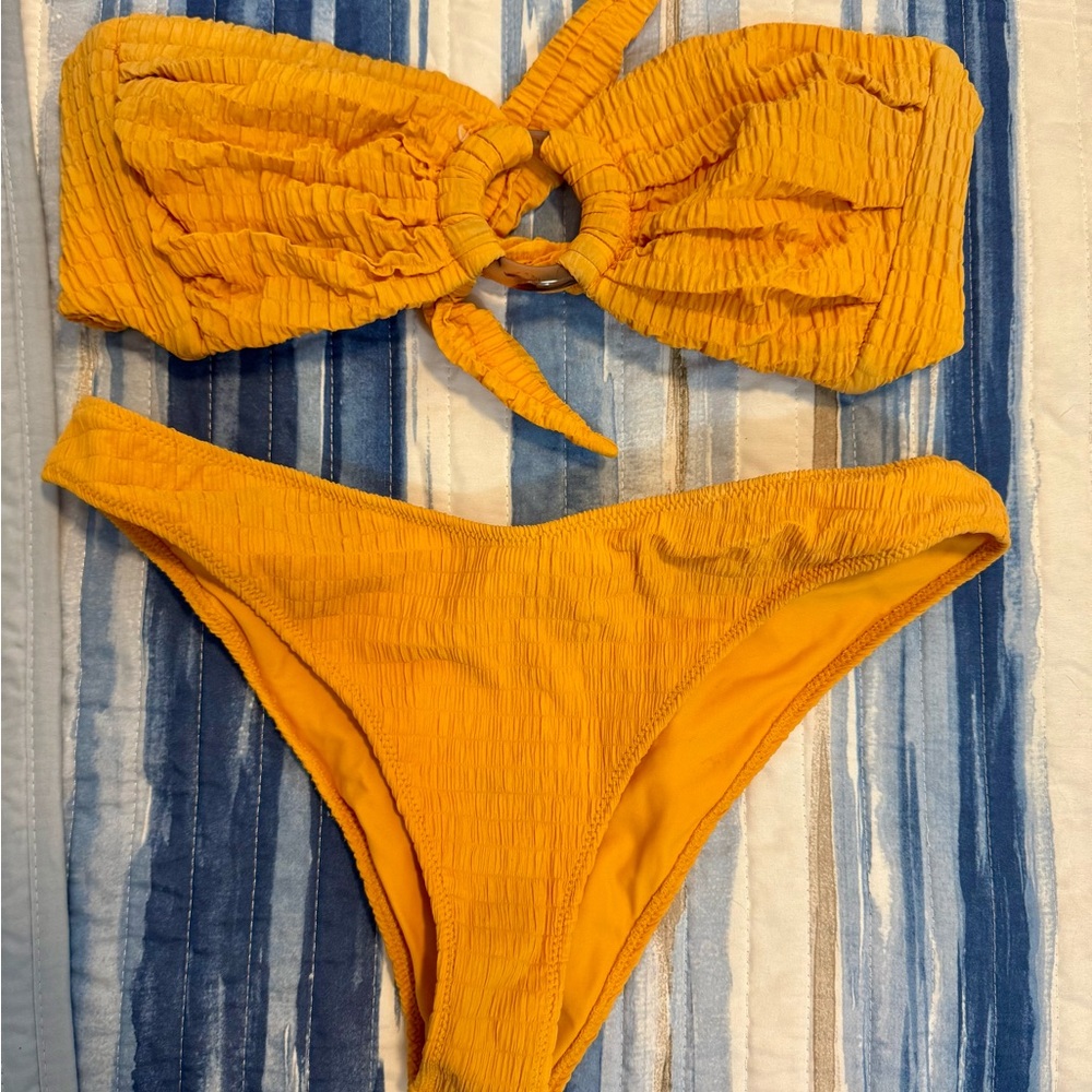 Montce Mari Scrunch Set